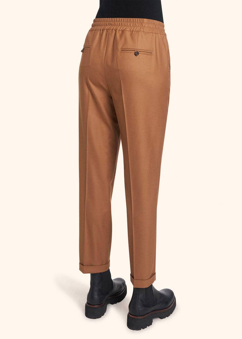 Kiton PANTALONI Lana Vergine D37102K01X4808 Prezzo di fabbrica