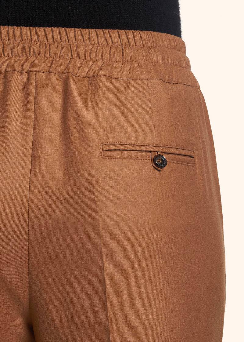 Kiton PANTALONI Lana Vergine D37102K01X4808 Prezzo di fabbrica
