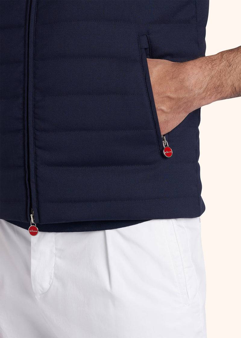 Kiton GIUBBOTTO SMANICATO LANA VERGINE UW1723K0638C05 Offerta per la Festa della Mamma