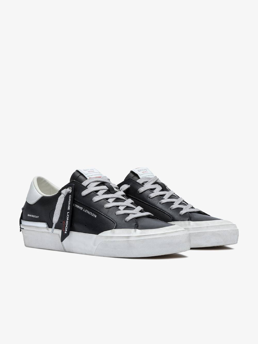 CRIME LONDON Sneakers Recut 17050PP6 uomo in pelle nero In Linea
