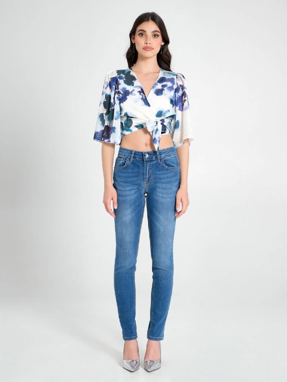 Rinascimento Blusa Incrociata Stampa Floreale Sostegno trimestrale