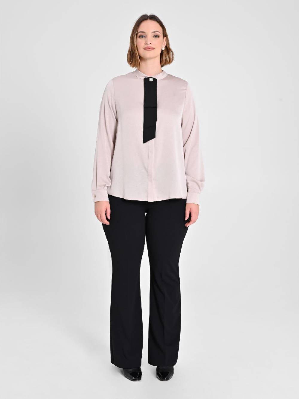 Rinascimento Camicia Curvy con Cravattino Removibile In Saldo