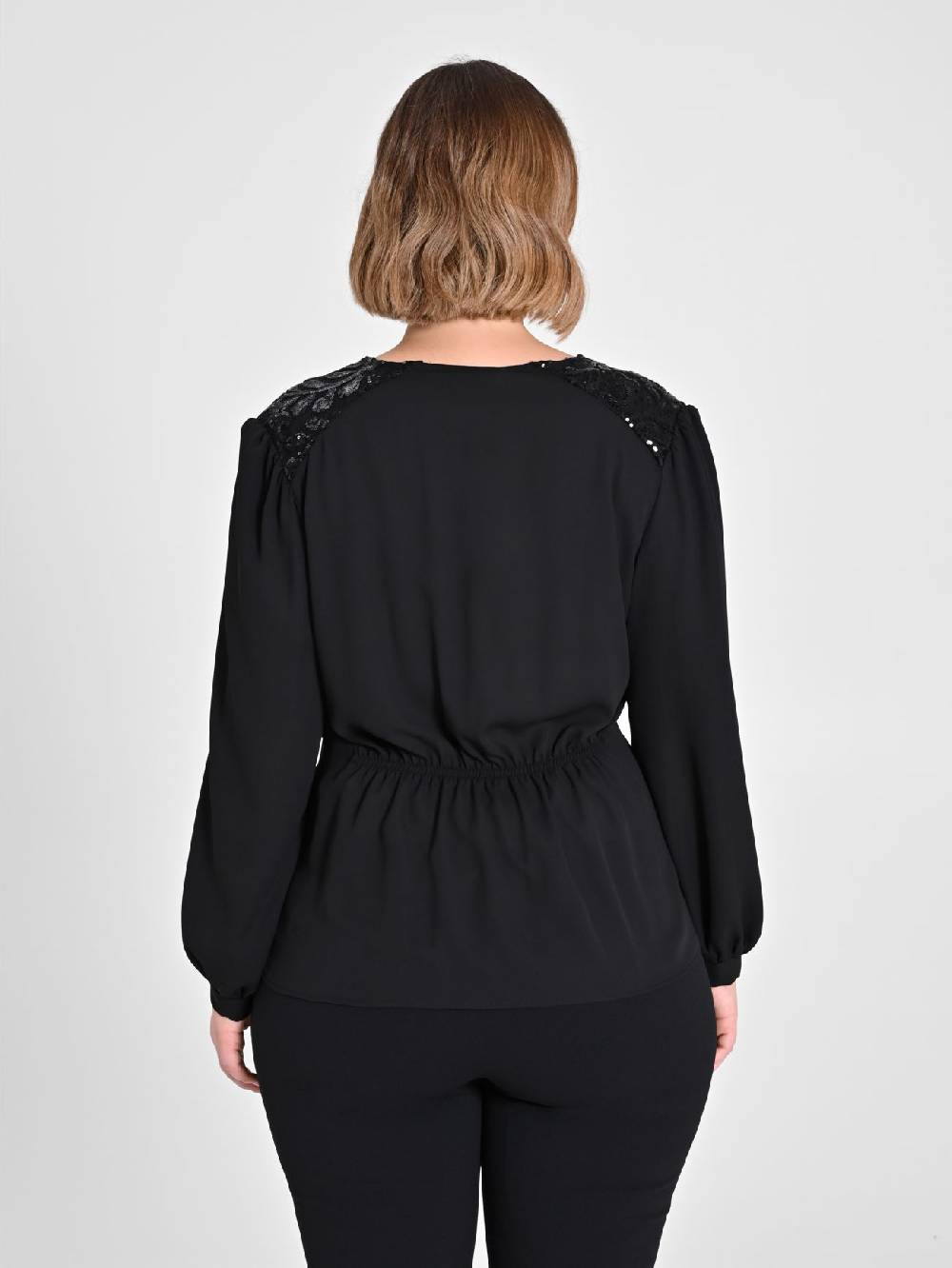 Rinascimento Blusa curvy con dettaglio paillettes Promozione temporanea