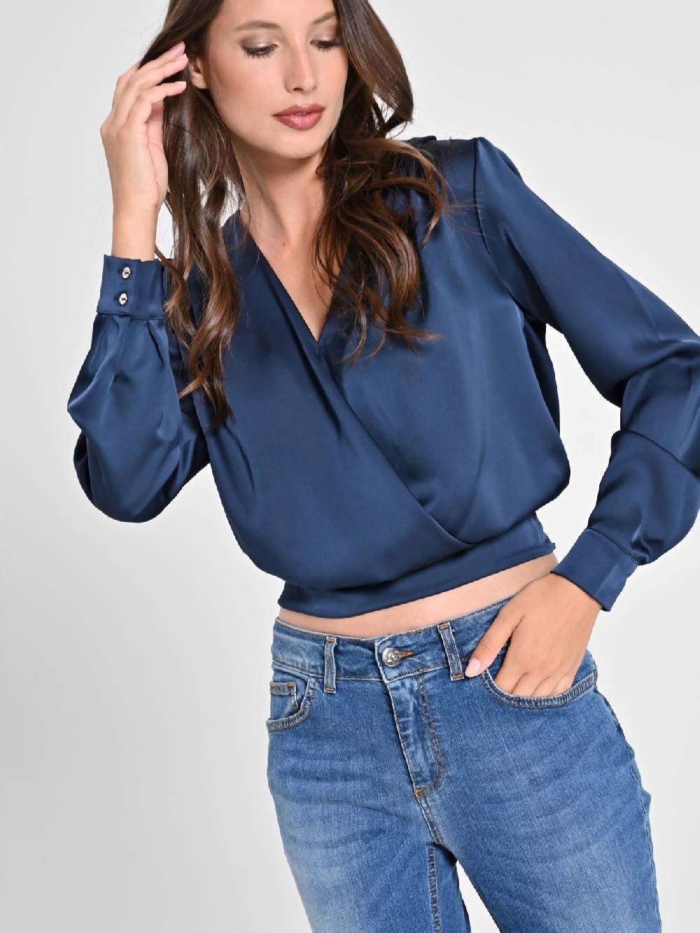 Rinascimento Blusa incrociata in Raso Moda