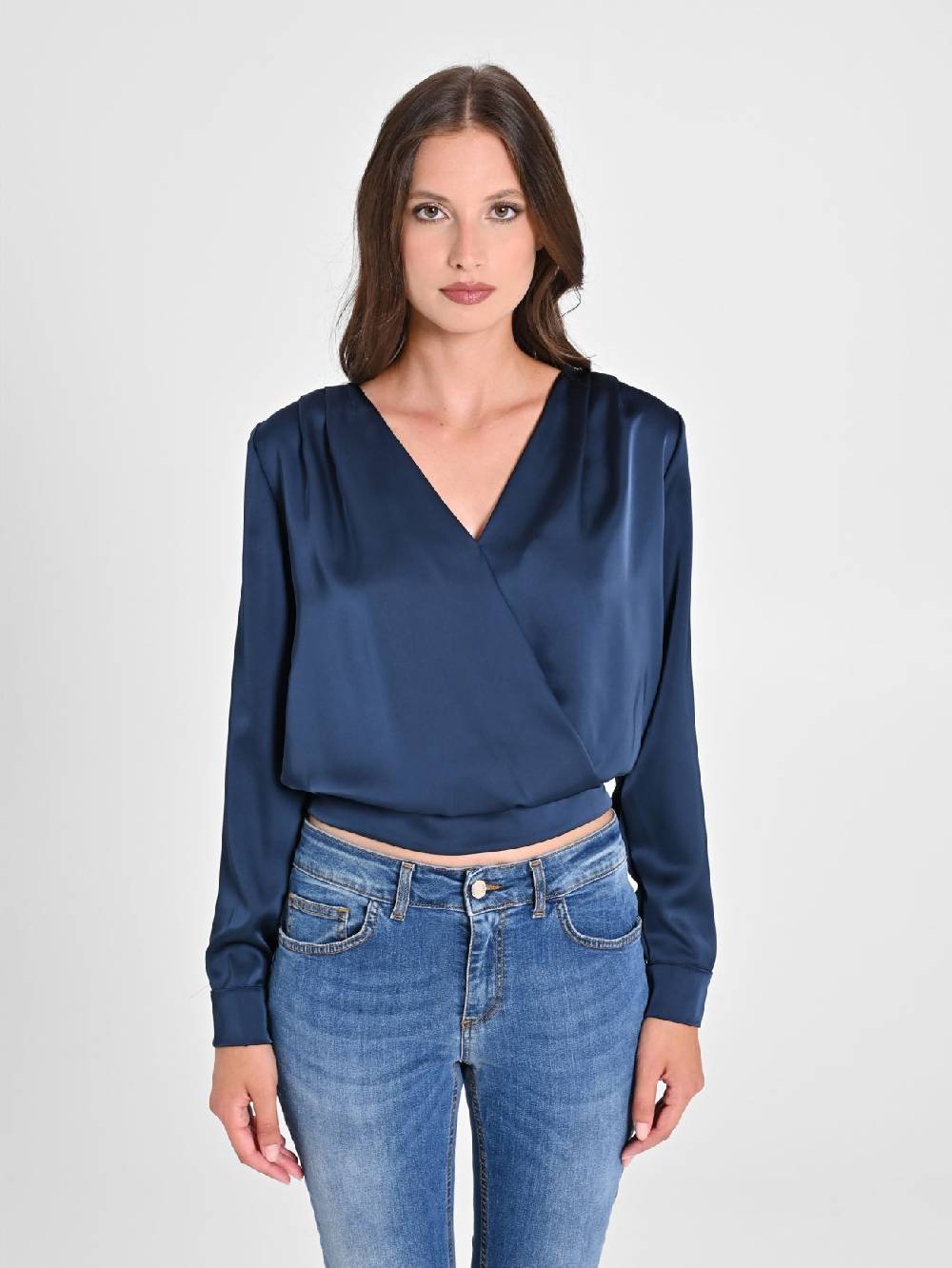 Rinascimento Blusa incrociata in Raso Moda