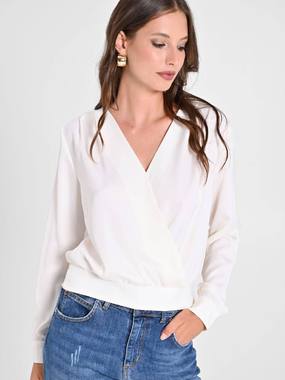 Rinascimento Blusa incrociata in Raso Spedizione gratuita