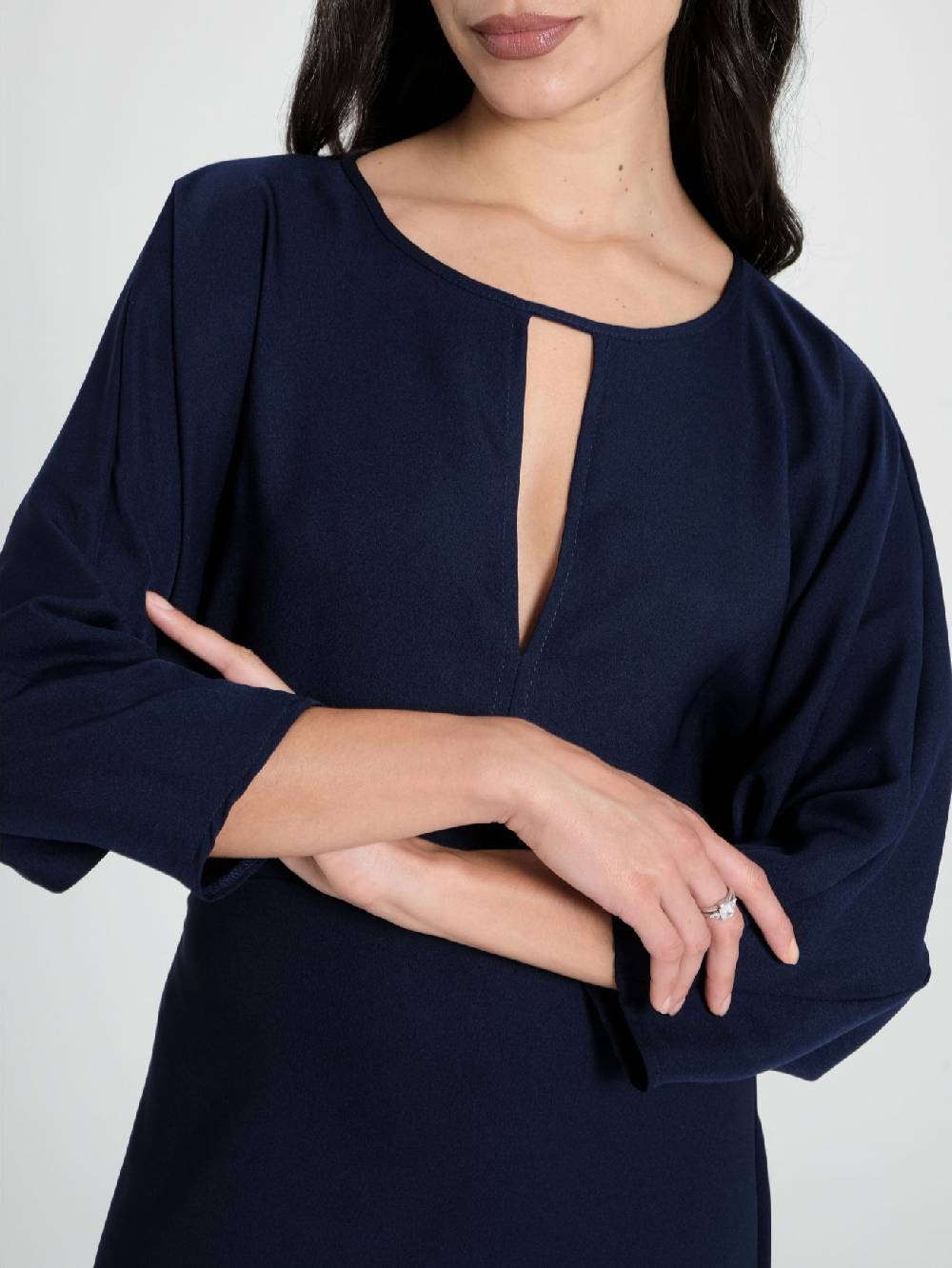 Rinascimento Abito Midi con Maniche Kimono Black Friday