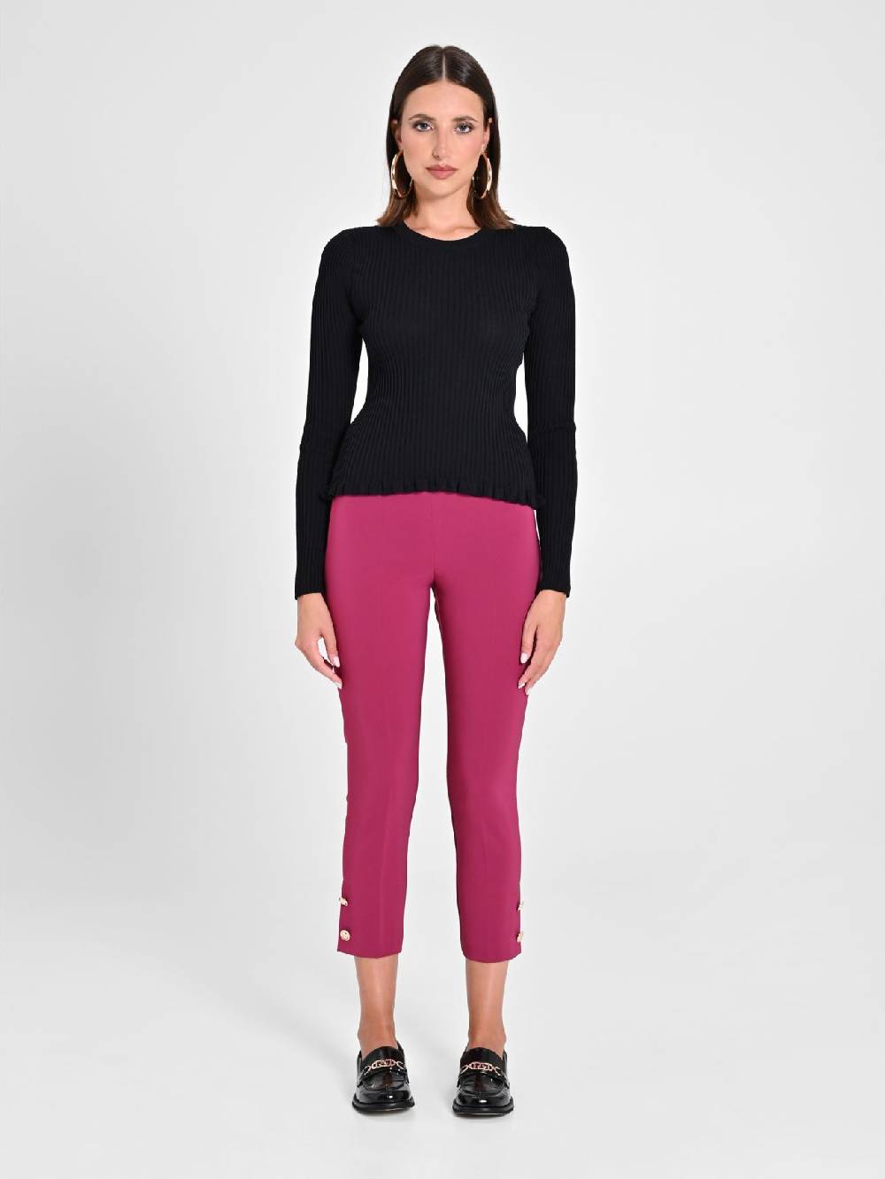 Rinascimento Pantaloni Slim in Tessuto Tecnico Bordeaux Sottocosto