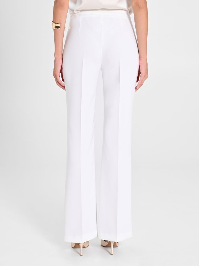 Rinascimento Pantaloni Mid Flared in Tessuto Tecnico Bianco Offerta Giorno del Papà