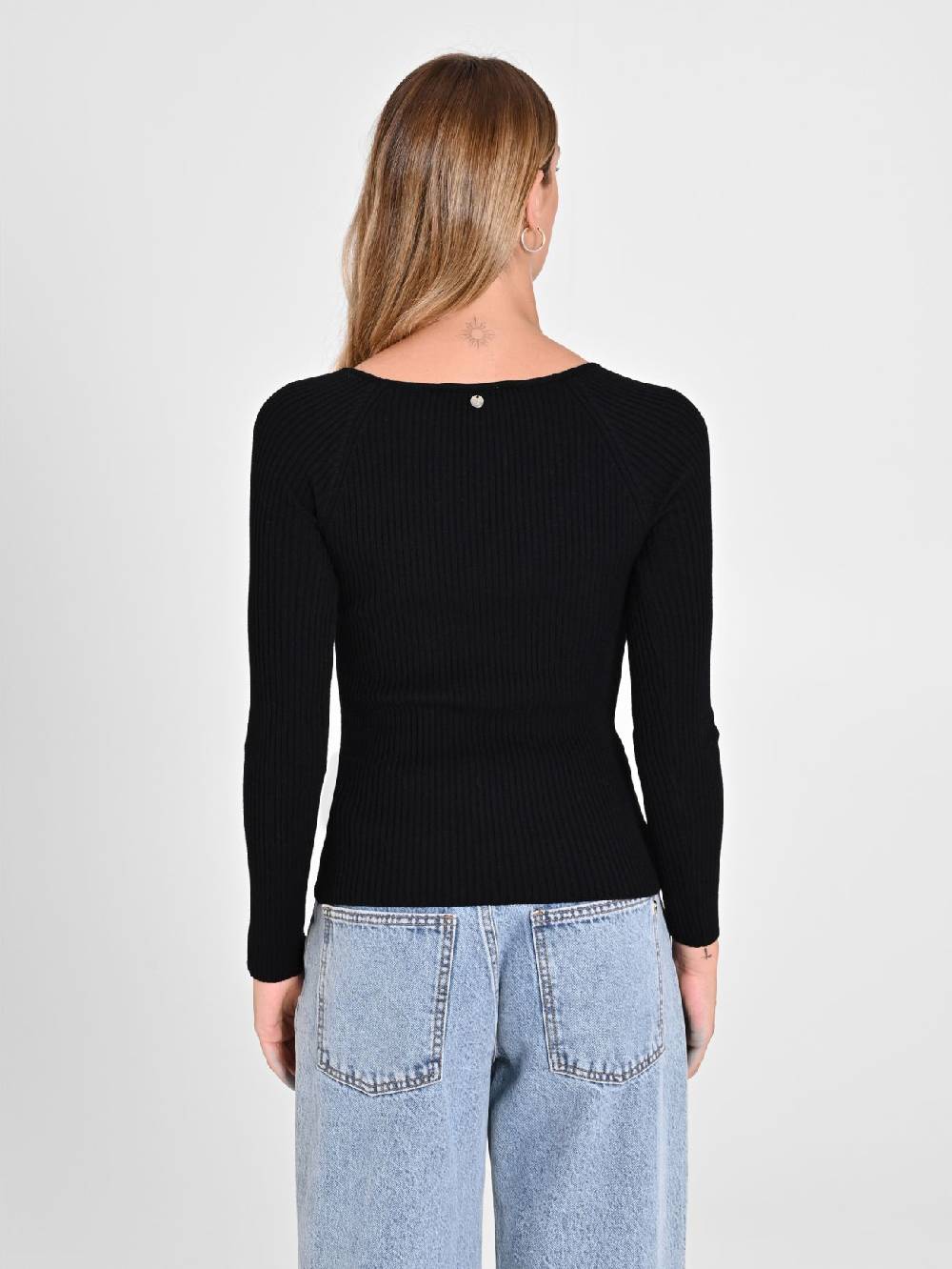 Rinascimento Maglia Nera con Scollo a Cuore Rilascio limitato