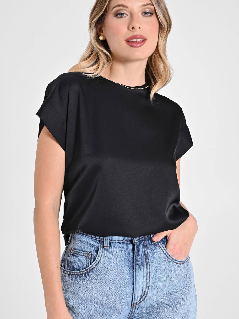 Rinascimento Blusa Envers Satin Nera Ultimi due giorni