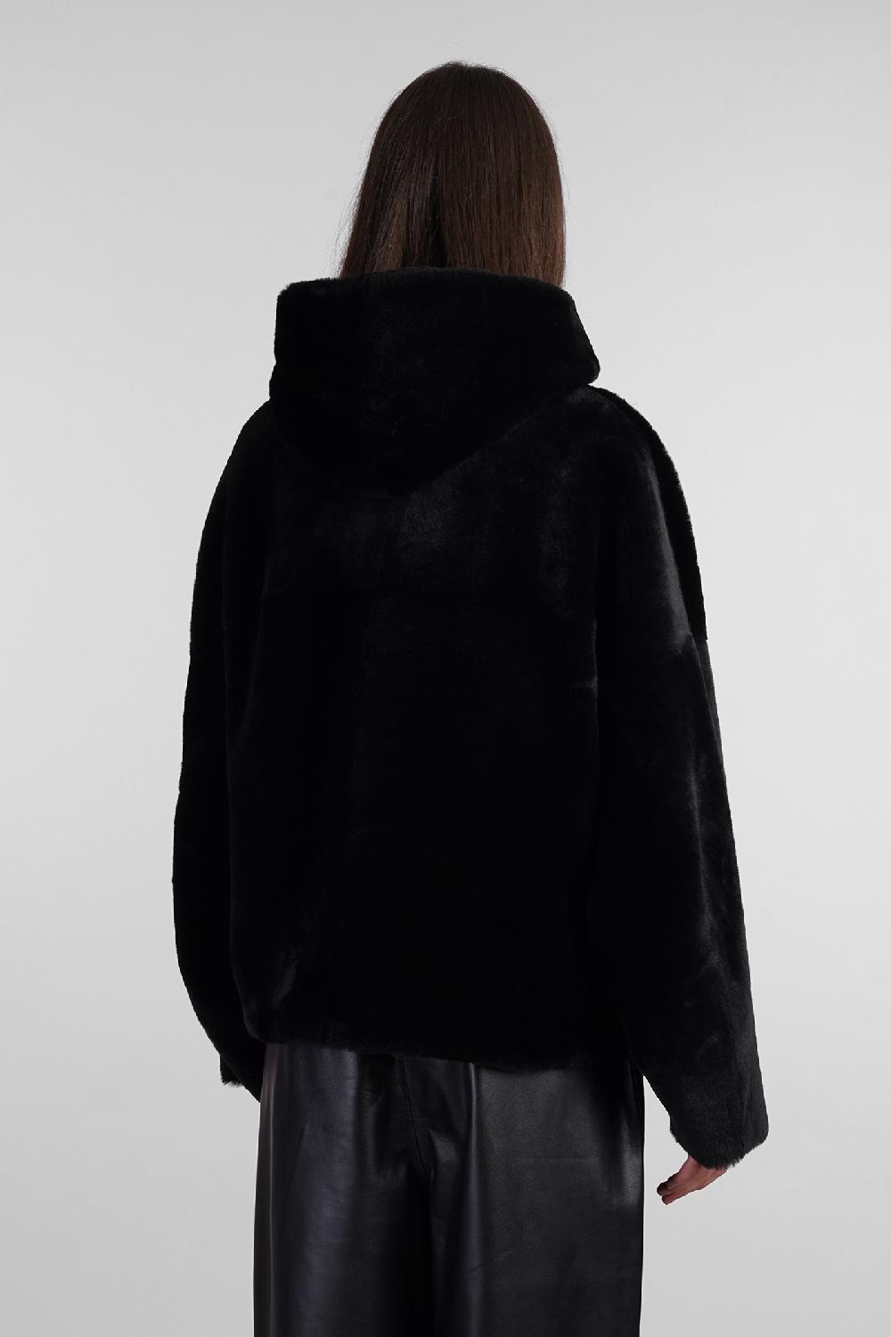 Deliberti Blancha Pelliccia in pelle nera cod. 407904 - Deliberti The Luxury Shopping Offerte