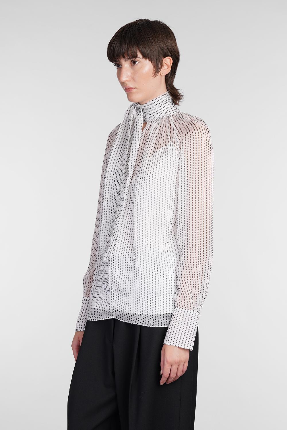 Deliberti Givenchy Blusa in seta bianca cod. 406451 - Deliberti The Luxury Shopping Limitato a 3 giorni