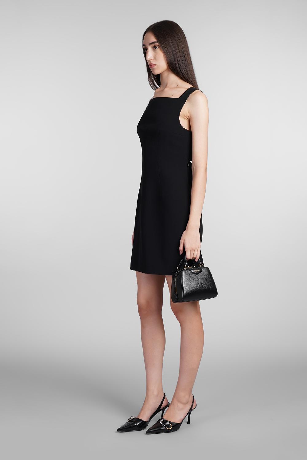 Deliberti Givenchy Abito in viscosa nera cod. 404616 - Deliberti The Luxury Shopping Sconti questo mese