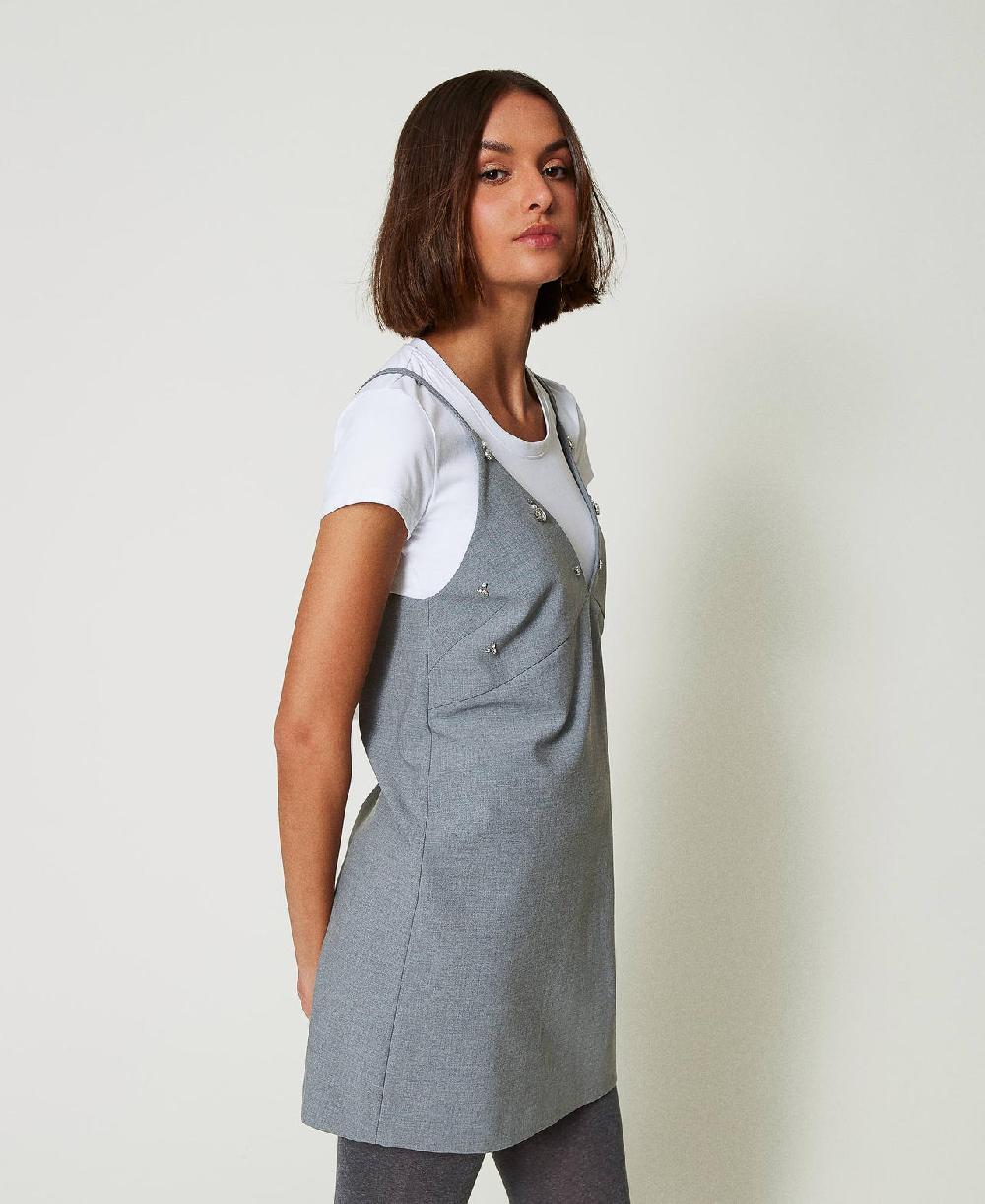Scee by twin set Abito corto con ricami e T-shirt Enormi sconti