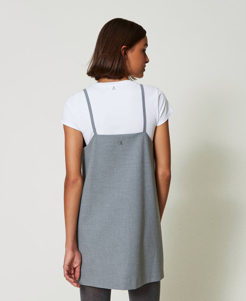 Scee by twin set Abito corto con ricami e T-shirt Enormi sconti