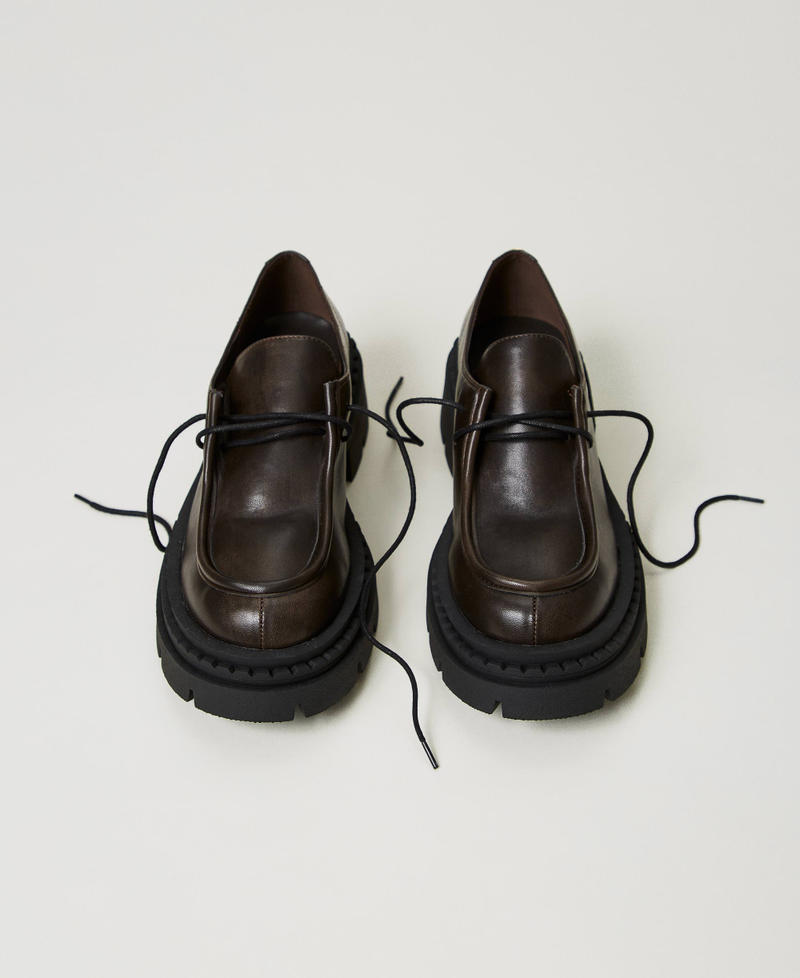 Scee by twin set Scarpe stringate con Oval T Saldi