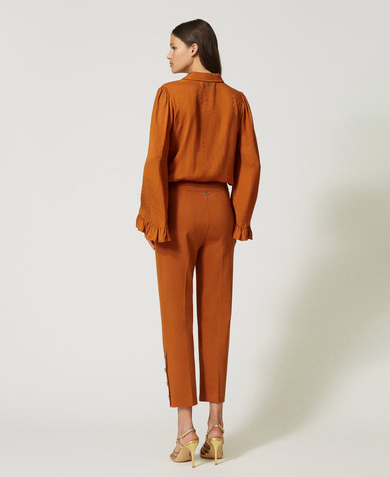 Scee by twin set Pantaloni cropped con bottoni In Vendita
