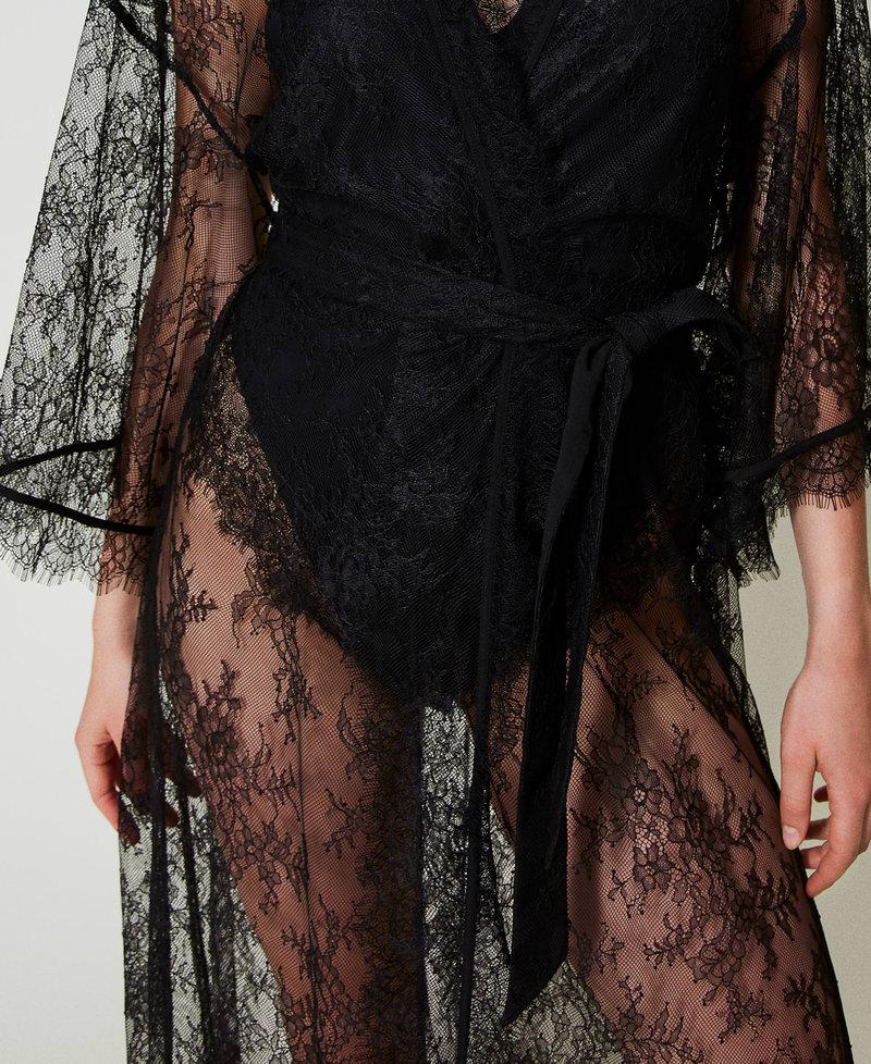 Scee by twin set Vestaglia lunga in pizzo con cintura Offerta San Valentino