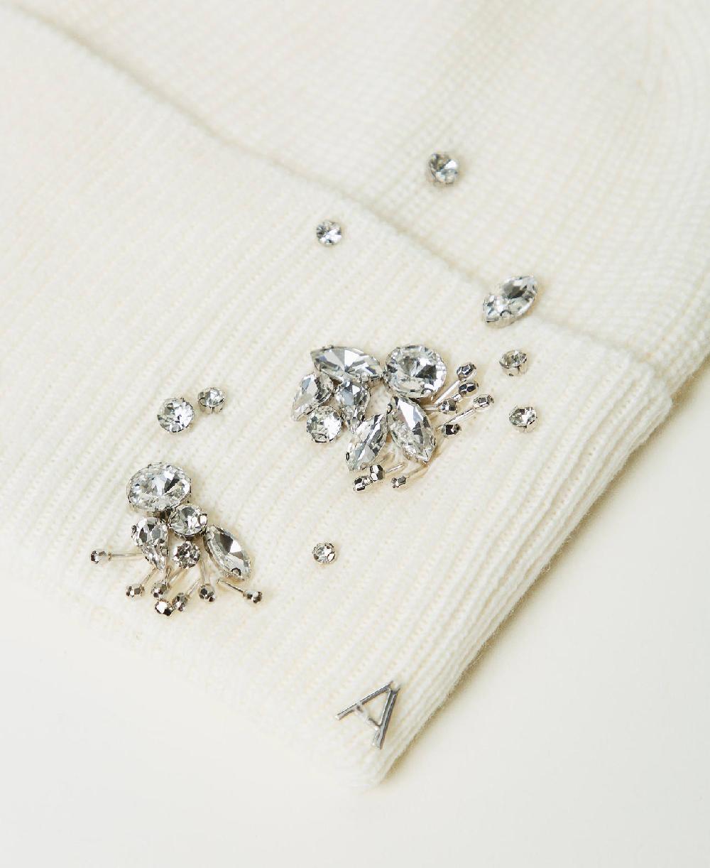 Scee by twin set Berretto in maglia con ricami Offerte stagionali