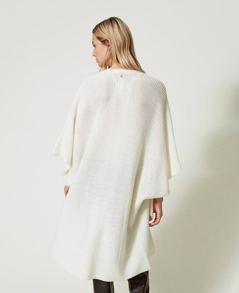 Scee by twin set Poncho in maglia con ricami Offerte giornaliere
