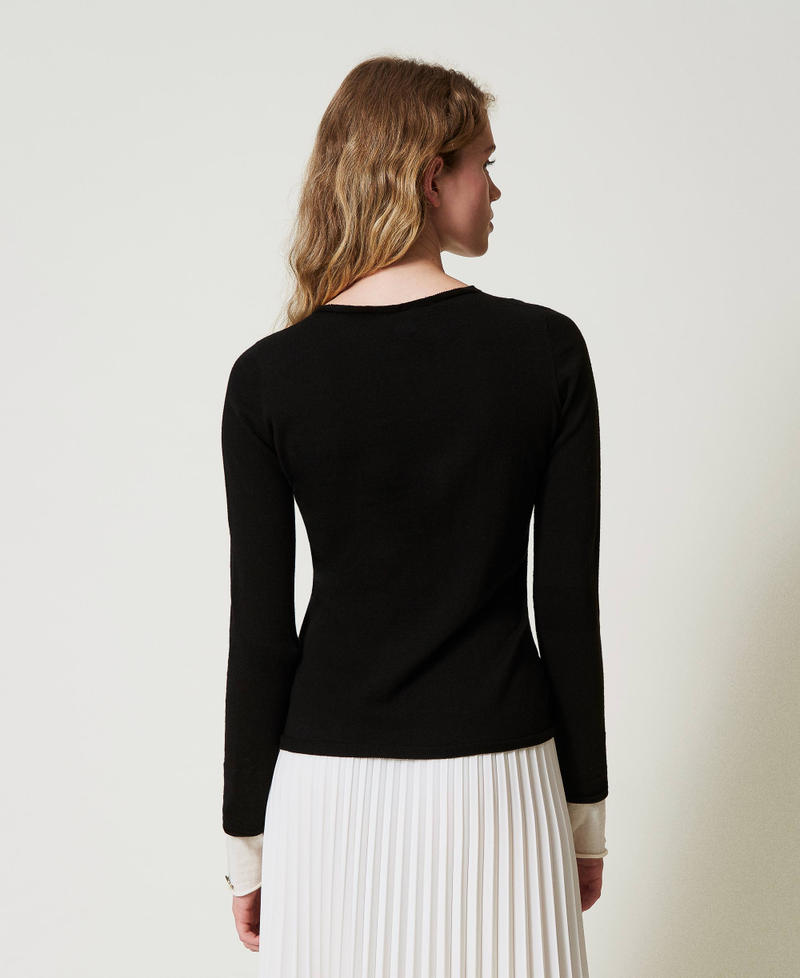 Scee by twin set Maglia con dettagli a contrasto e Oval T 50% di sconto per tempo limitato