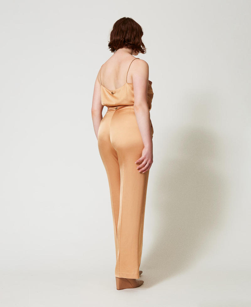 Scee by twin set Pantaloni straight leg in raso Spedizione gratuita