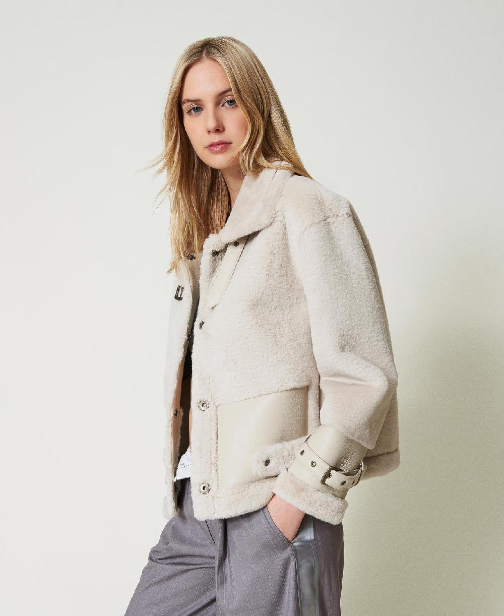 Scee by twin set Giacca in faux fur con cinturini Sconto di tempo limitato