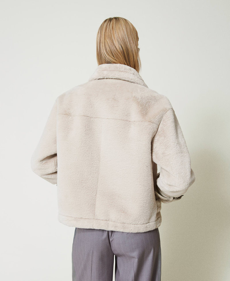 Scee by twin set Giacca in faux fur con cinturini Sconto di tempo limitato