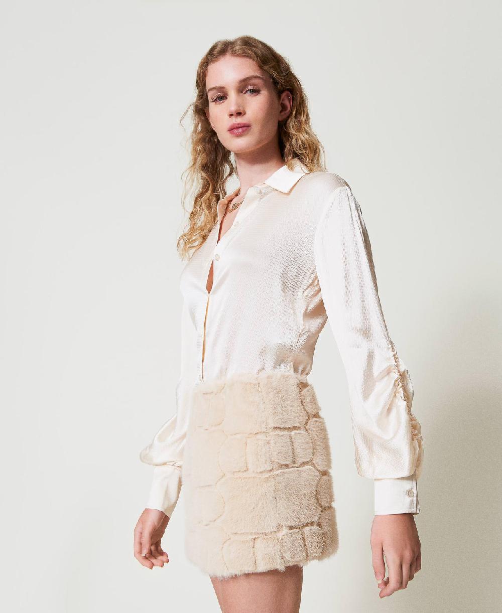 Scee by twin set Minigonna in faux fur con Oval T Vendite stagionali