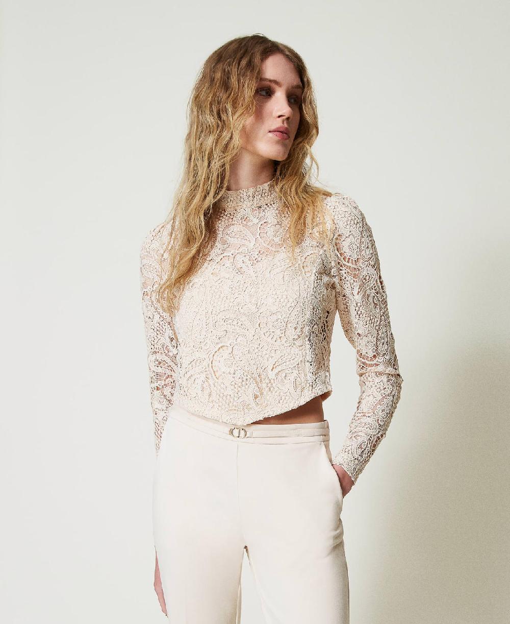 Scee by twin set Blusa cropped in pizzo macramè Offerta Anniversario