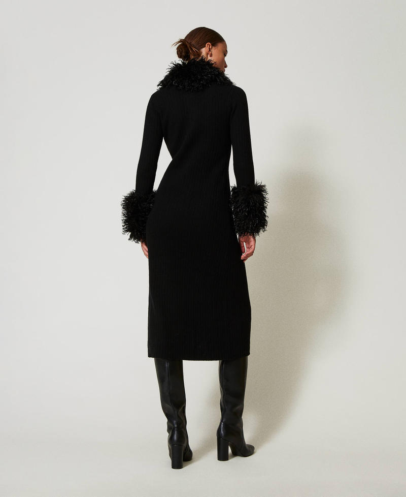 Scee by twin set Abito-cardigan lungo in misto lana e faux fur Offerta
