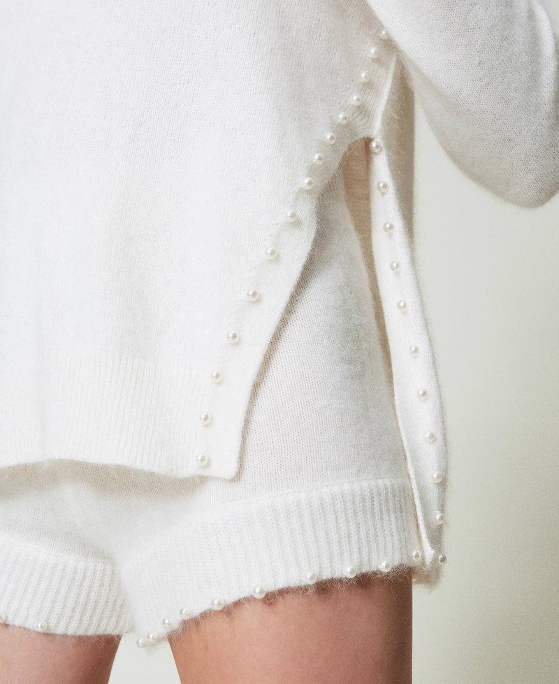 Scee by twin set Maglia dolcevita in misto angora con perle Sconti VIP