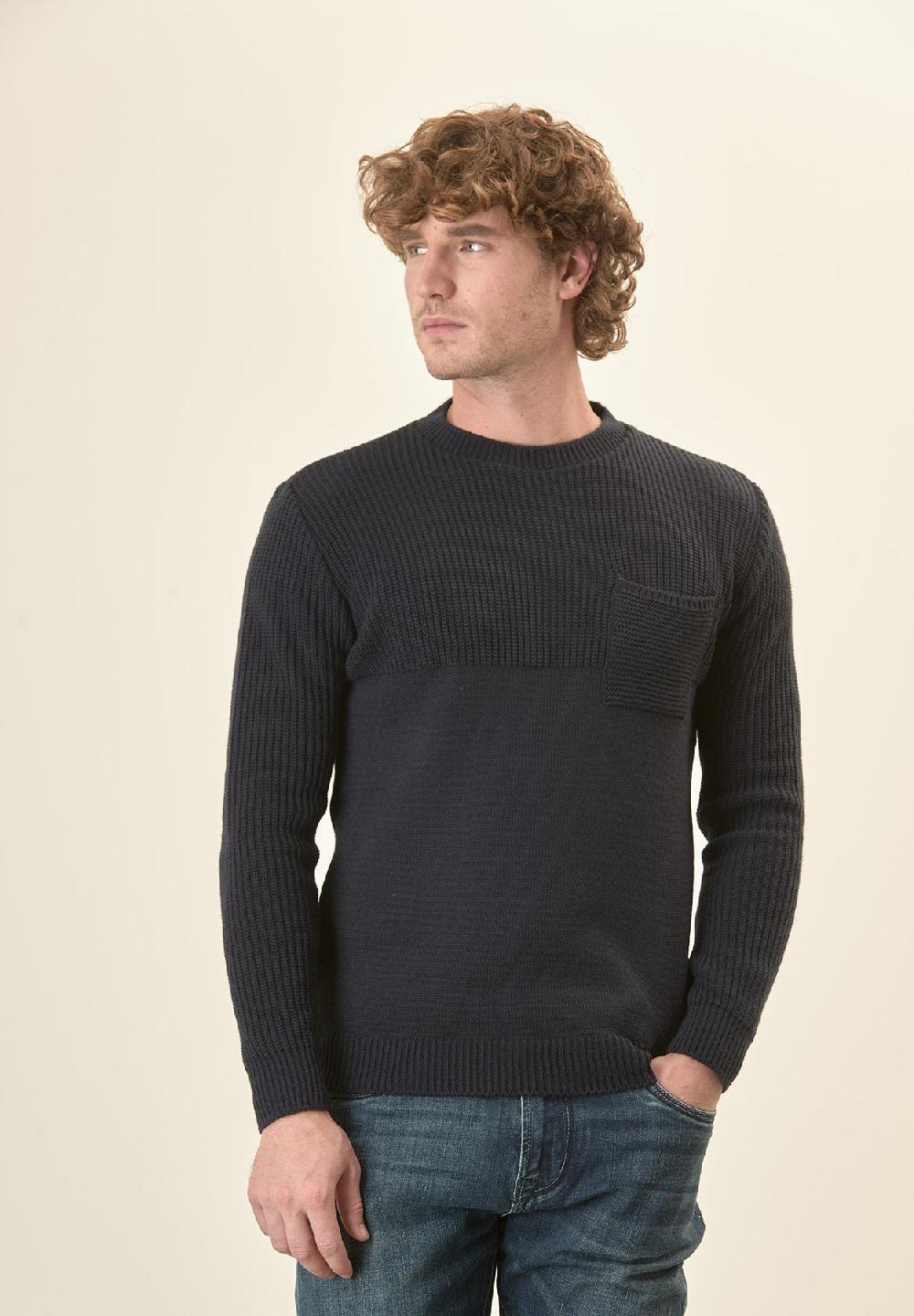 Angelico Girocollo blu con taschino misto lana Latest stili