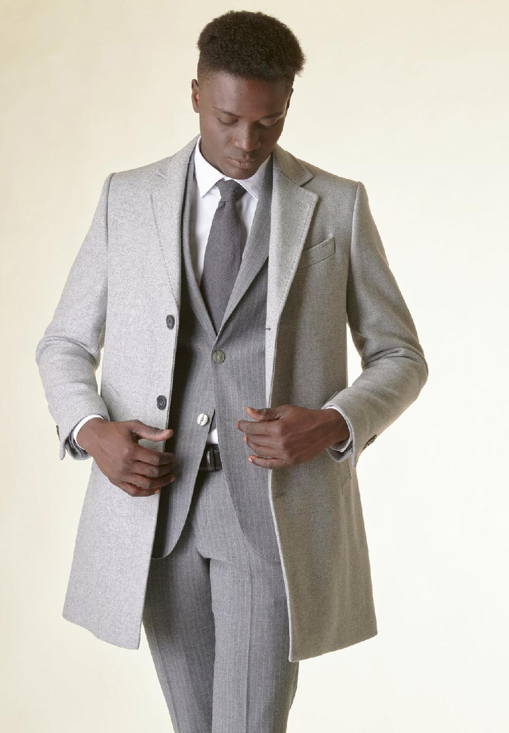 Angelico Cappotto grigio melange lana Enormi sconti