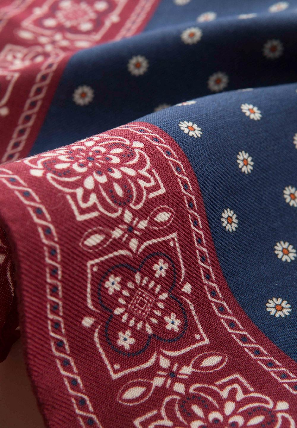 Angelico Pochette blu bordeaux fantasia fiorata lana In vendita