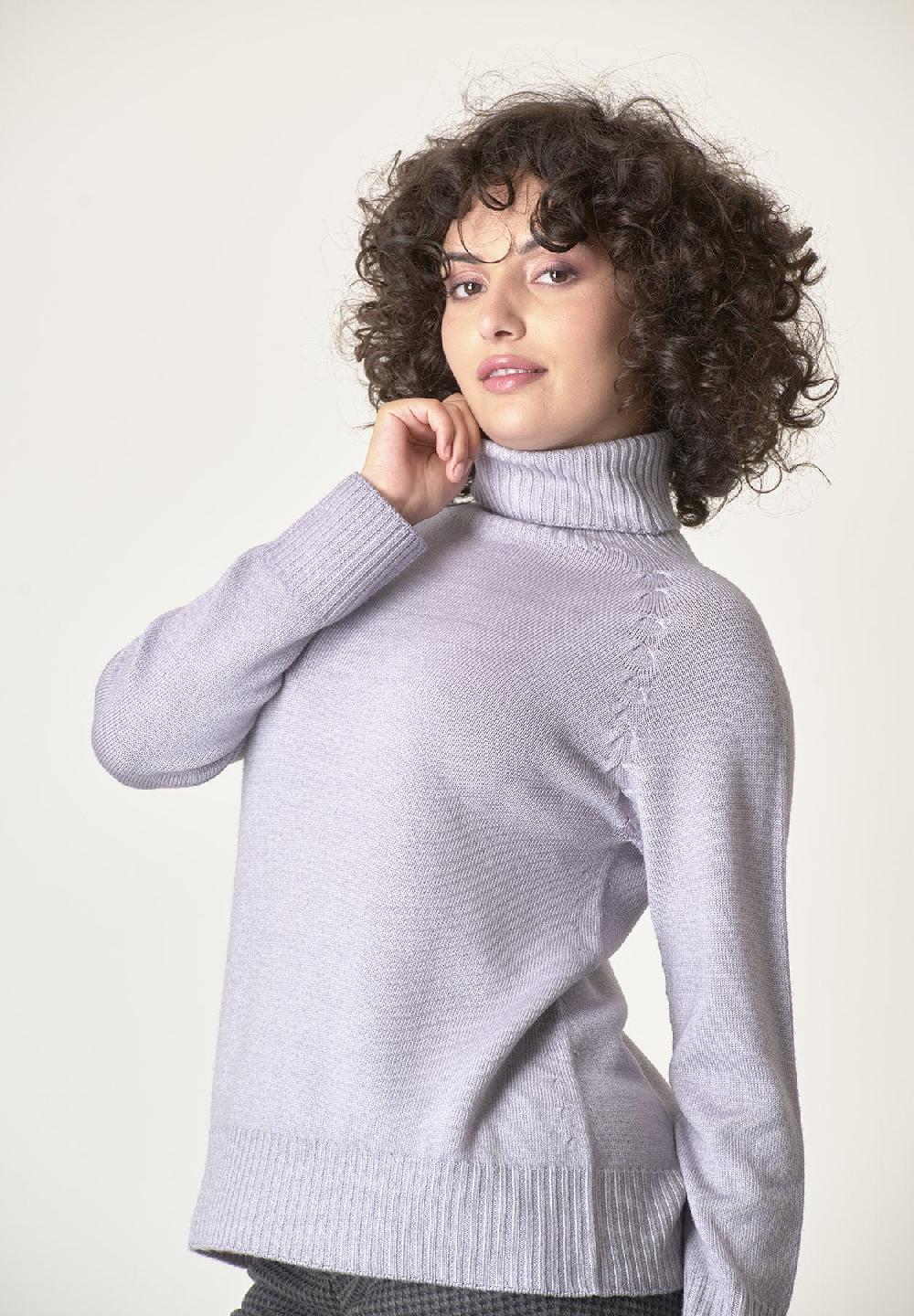 Angelico Dolcevita perla lana merinos treccia raglan Ultimi due giorni
