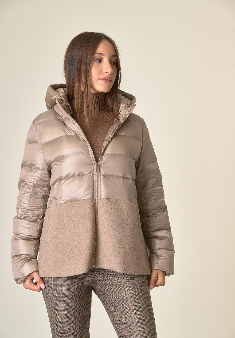 Angelico Piumino beige bi-tessuto corto Vendita calda