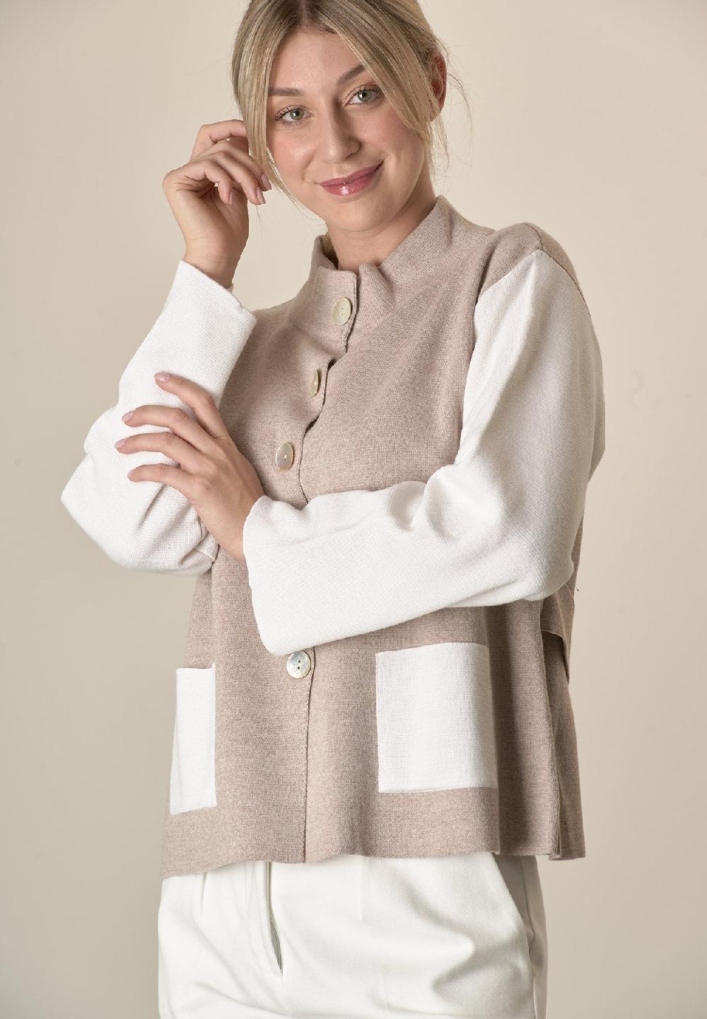 Angelico Giacca in maglia bianco beige collo coreano Latest fashion