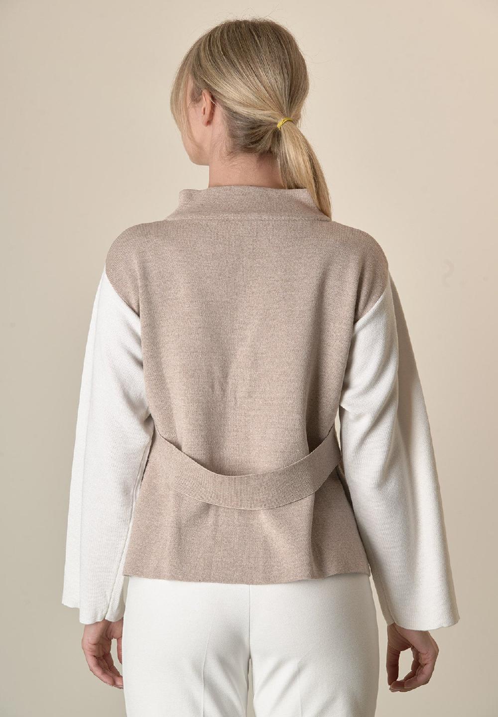 Angelico Giacca in maglia bianco beige collo coreano Latest fashion