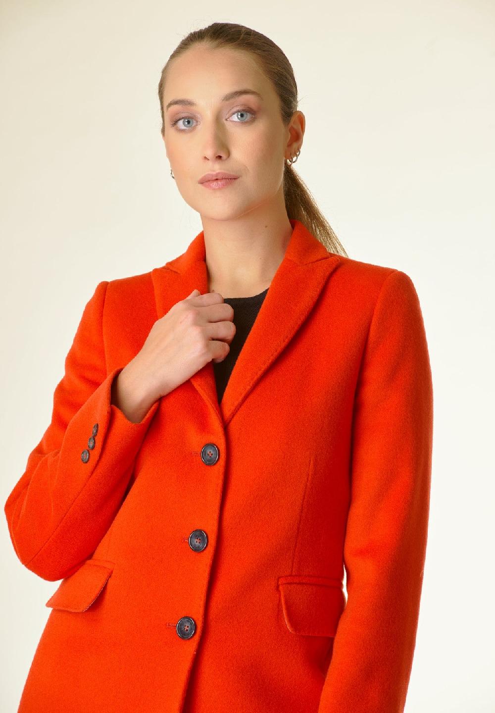 Angelico Cappotto arancione corto lana cashmere Offerte speciali