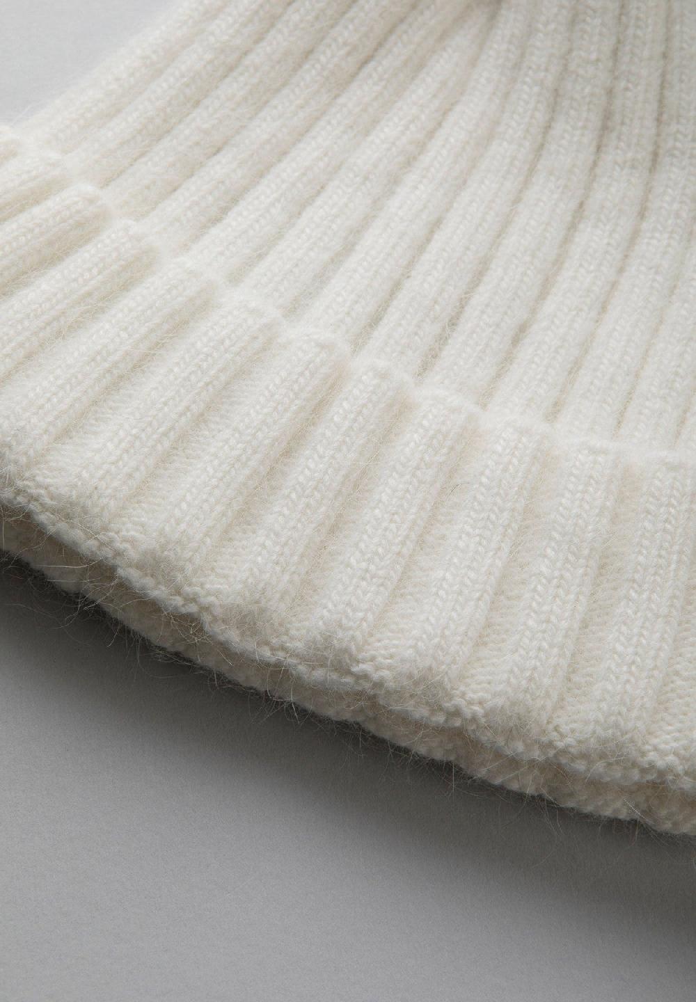 Angelico Berretto bianco pompon Italia