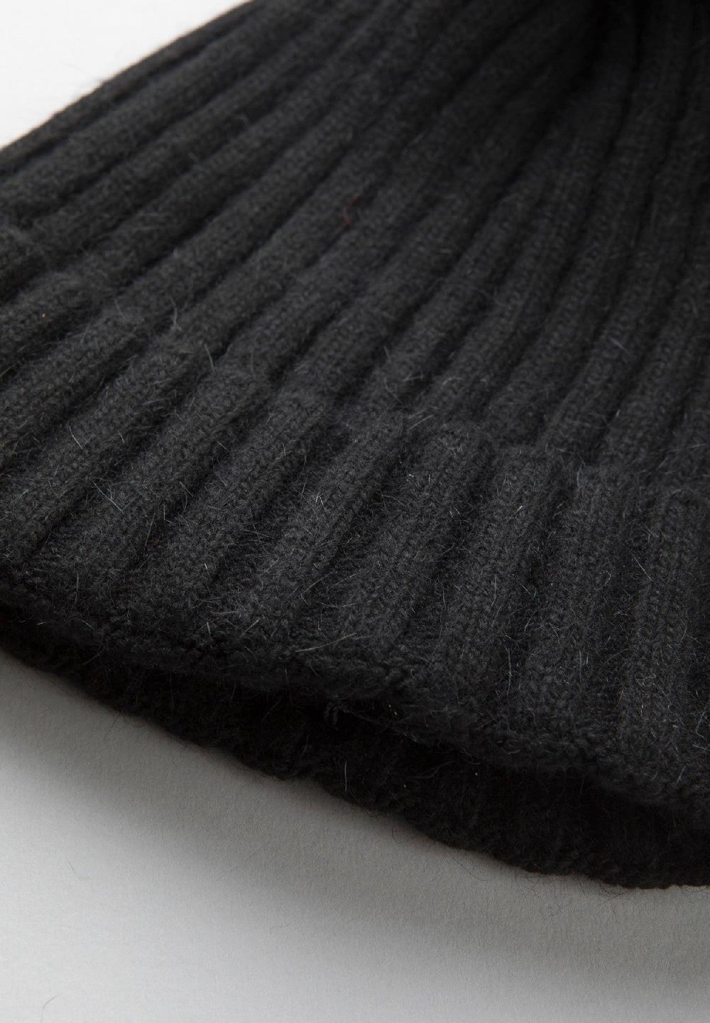 Angelico Berretto nero pompon In Linea